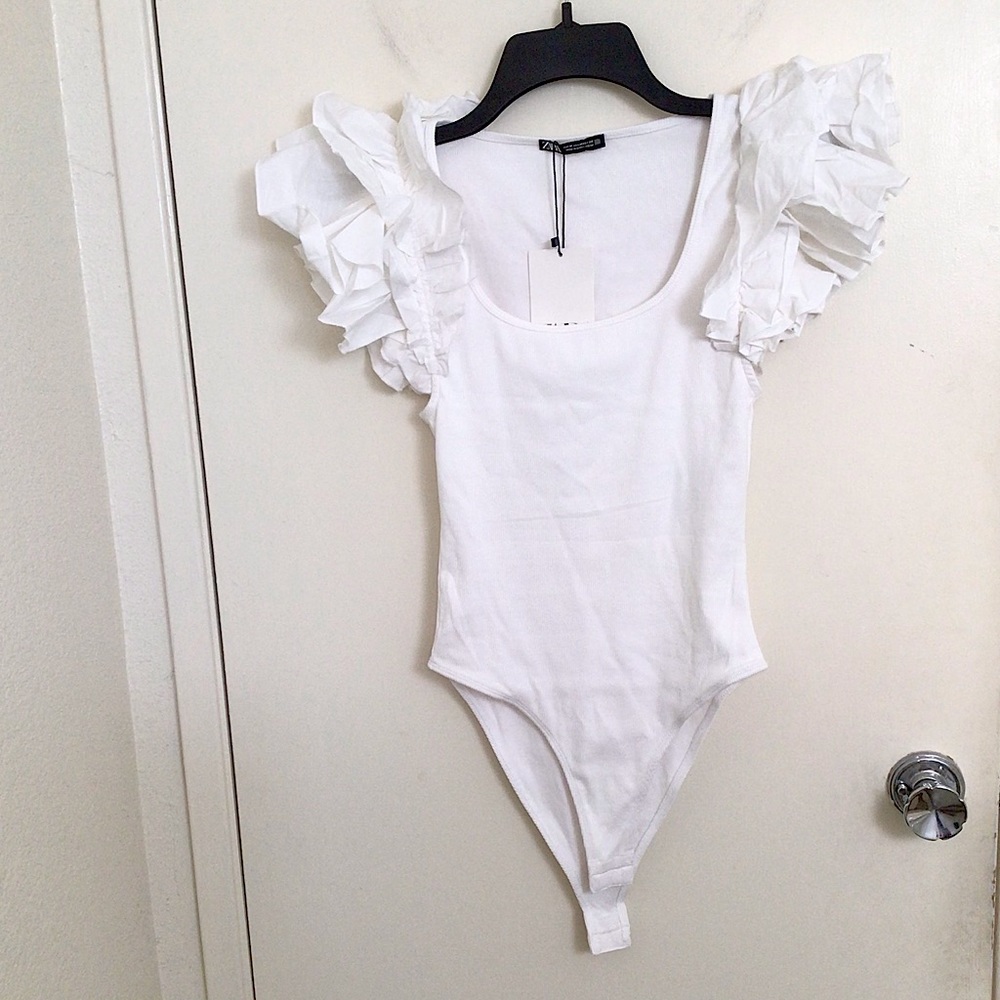 Zara Ribbed Ruffled Bodysuit - Picture 6 of 9